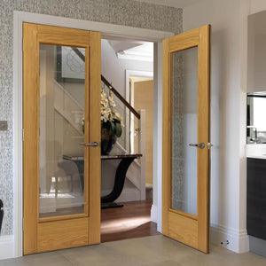 JB Kind Medina Oak Glazed Veneered Door - Pre Finished