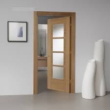 Mendes ISEO Deluxe Quarter Cut Central 4 Light FD30 Fire Door - Pre Finished